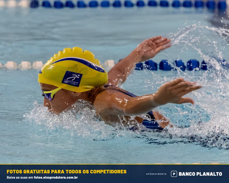 Foto de competição com faixa do programa de fotos gratuitas